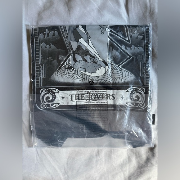 🆕 Torrid Disney Nightmare Before Christmas Tee size 2 - Picture 5 of 5